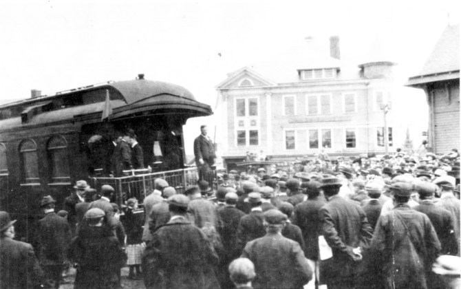 Teddy Roosevelt on the campaign trail stops at the Ipswich Train Depot in 1912. The old Damon Block, which was destroyed by fire, is in the background. The present day Market Place stands on the site today. Thanks to Fran Richards for photo and text.