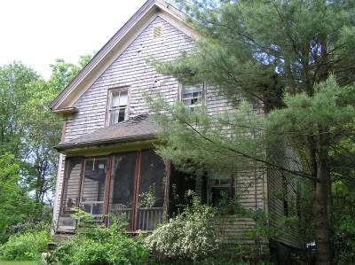 Abandoned Tenney home, Linebrok Rd. Ipswich MA
