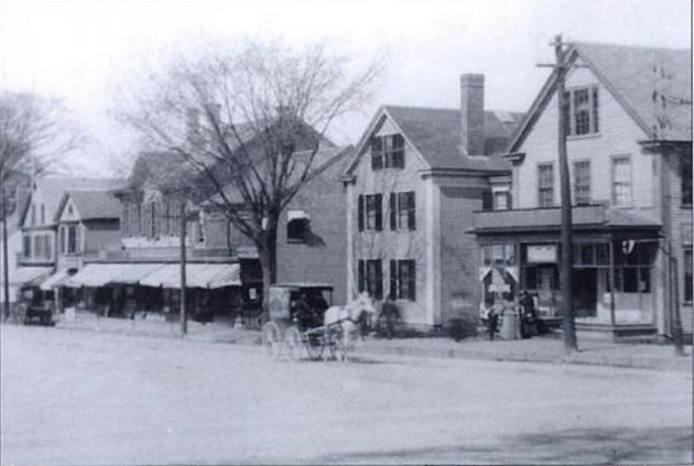 Looking down Market Street from the foot of Town Hill