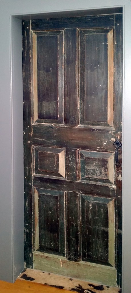 white-horse-panel-door