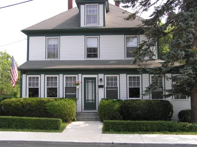 19 Putnam Rd., Ipswich MA