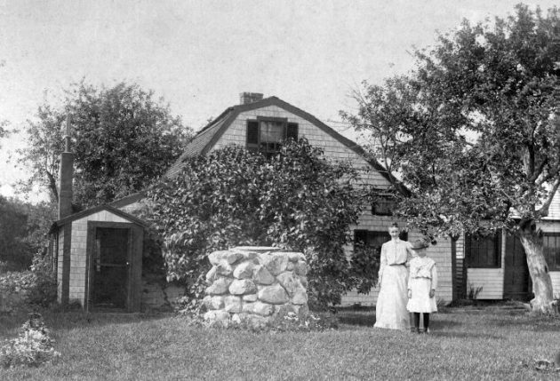 38 Newmarch St., Ipswich MA