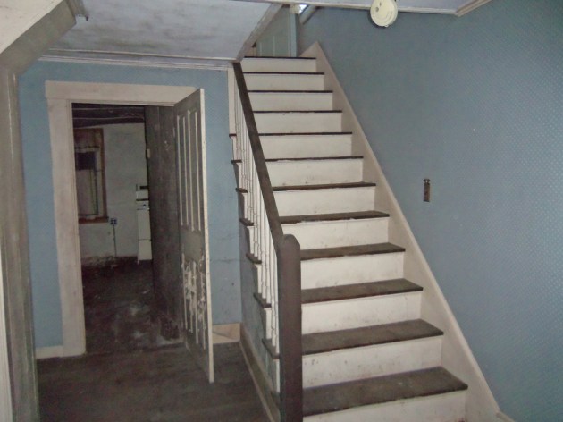 Front hall, John Foster house, Ipswich MA 