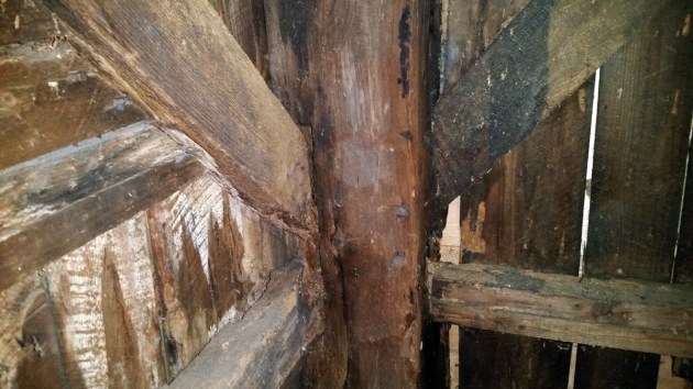 44-high-barn-windbraces