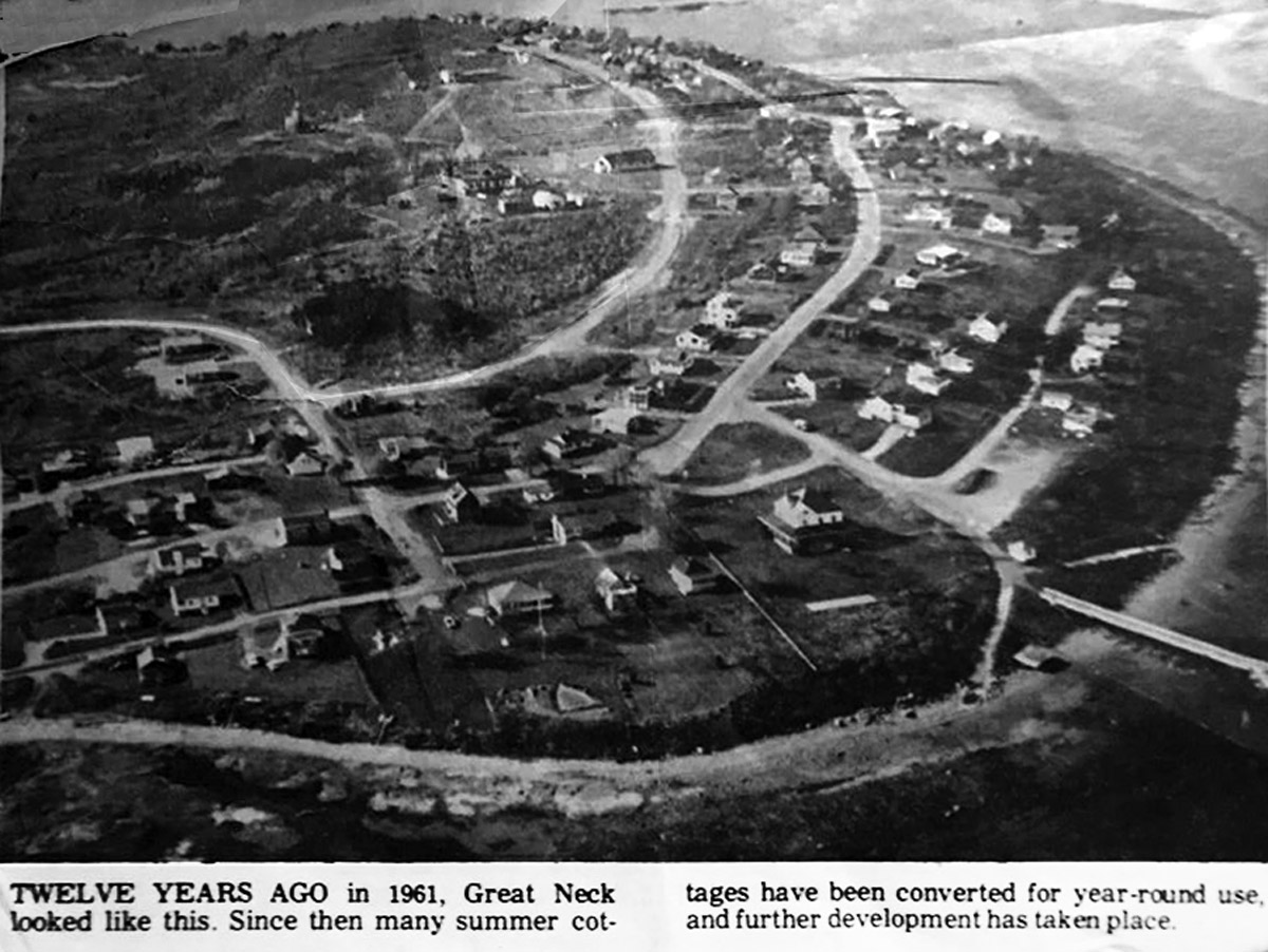 1961 Aerial view of Great Neck