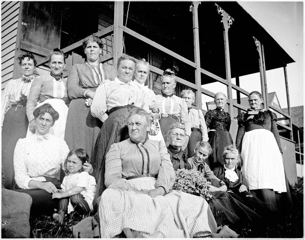 Women at Little Neck Ipswich MA