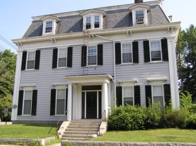 2 Poplar Street, Swasey Tavern (1718)