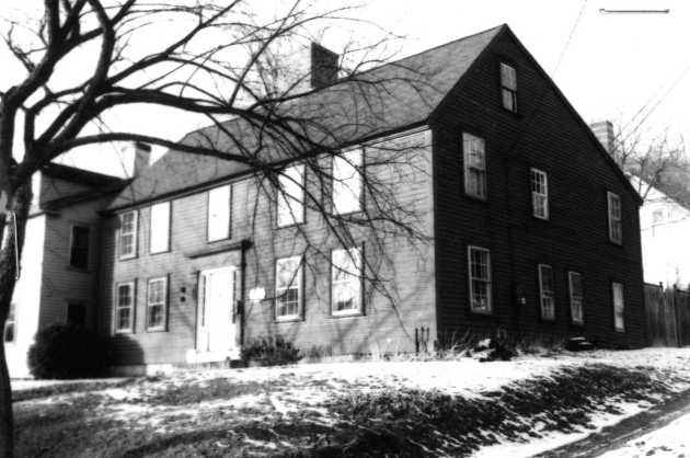 1980 photo of the Ipswich Edward Browne house