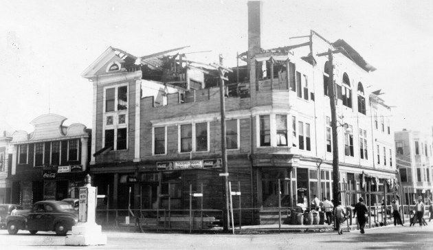 In 1946 the Damon Building was seriously damaged by fire, and the third floor was removed.
