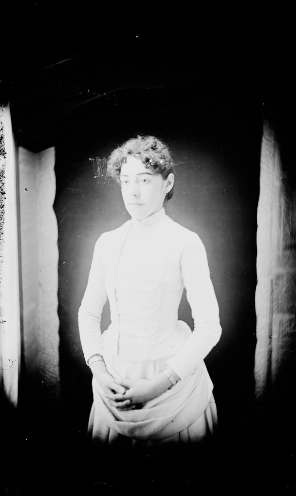 1900 girl Ipswich MA