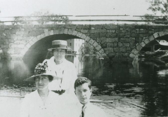 Violet Thayer and family members upstream from the Mill Rd. bridge in 1916. Photo courtesy David Thayer.