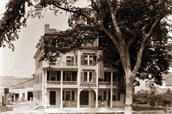 Agawam House in Ipswich