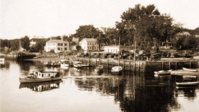 Ipswich town wharf circa 1930, photography by Edward Darling