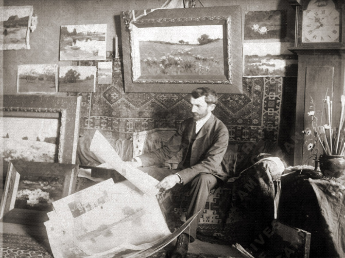 Arthur Wesley Dow in his studio in Ipswich on Spring Street