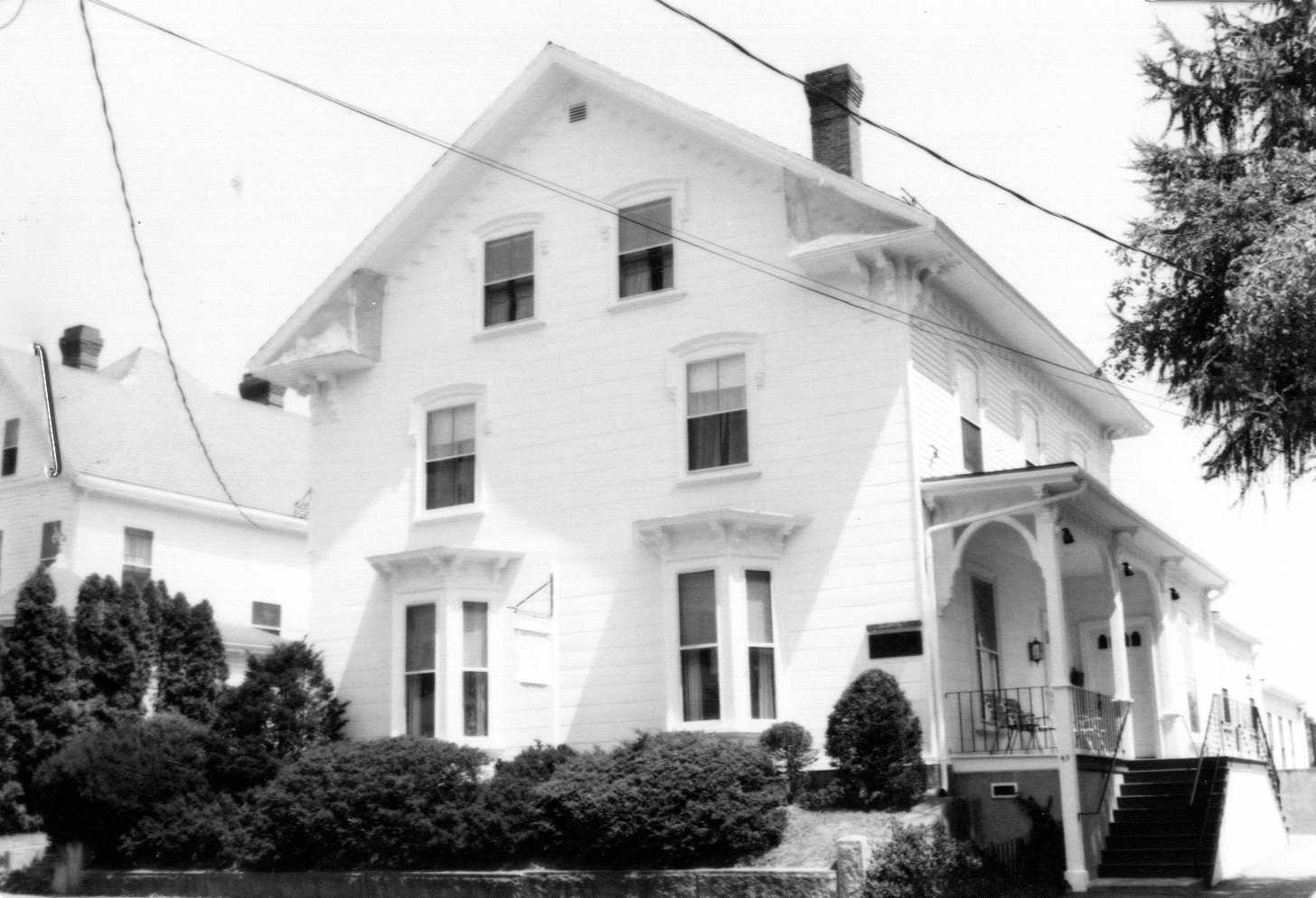 45 North Main Street, the Isaac Flitchner house (1860)