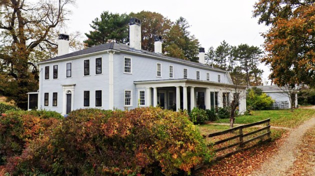 Crockett houseon Argilla Rd.