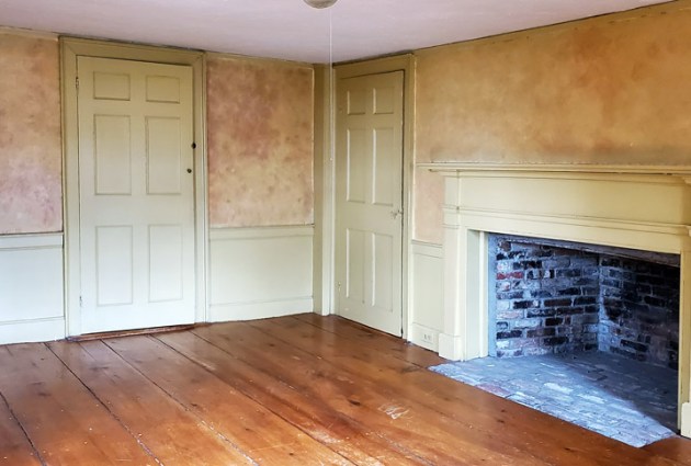 Bedroom at 115 High St.