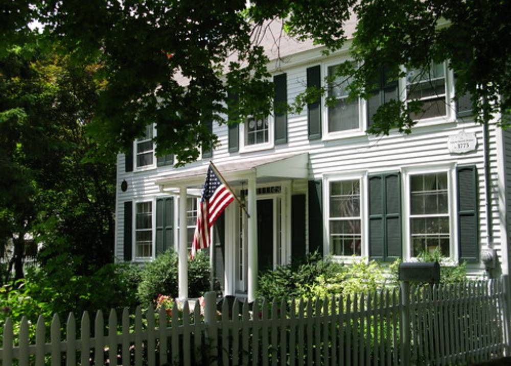 Aaron Smith House, South Village Green, Ipswich