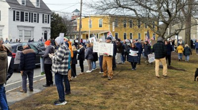 ICE Out protest Ipswich MA, January 10, 2026